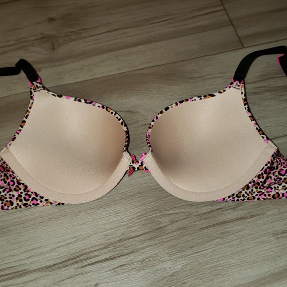 3/$20 Victoria's Secret push up leopard bra 32B - Picture 3 of 4